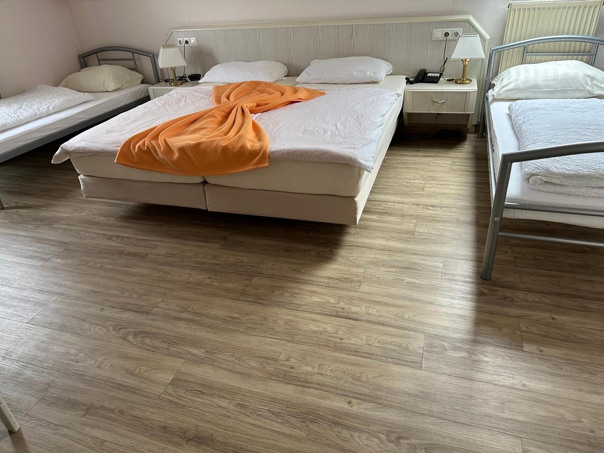Hotel Garni Classico 아샤펜부르크 외부 사진